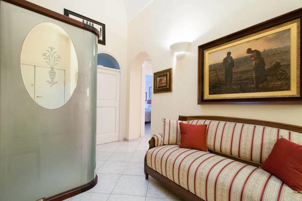Turenum Apartment Трани Экстерьер фото
