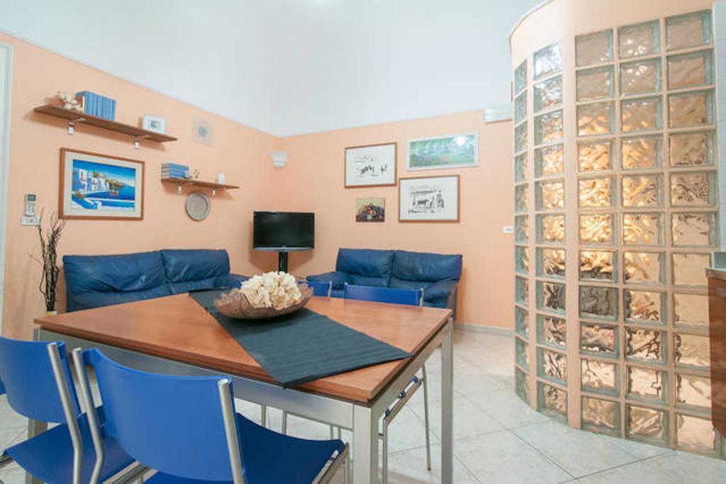 Turenum Apartment Трани Экстерьер фото